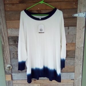New Women's Wonderly White Crew Neck Sweater with Blue Tie Dye Ombre Edges Large